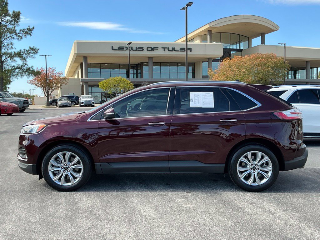 Used 2023 Ford Edge Titanium AWD/4WD image 6