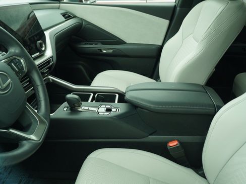 Certified 2026 Lexus TX 350 AWD w/ Technology Package image 8