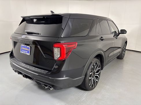 Used 2021 Ford Explorer ST image 8