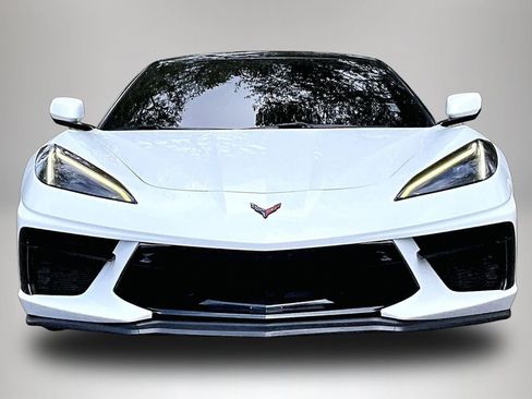 Used 2021 Chevrolet Corvette Stingray Preferred Conv w/ Z51 Performance Package image 3