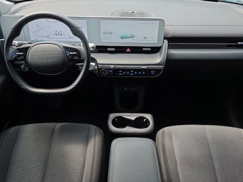 Used 2024 Hyundai Ioniq 5 SE AWD/4WD image 7