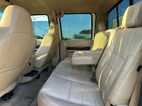 Used 2010 Ford F350 XL image 25
