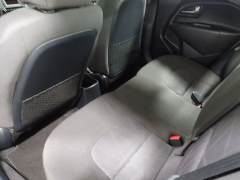 Used 2017 Kia Rio LX w/ Power Package image 9