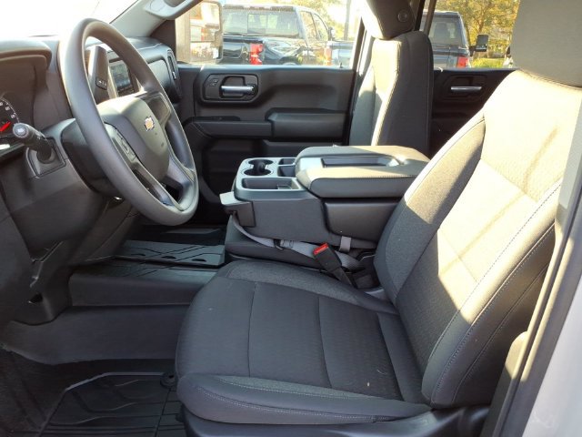 New 2026 Chevrolet Silverado 2500 Custom w/ Custom Value Package AWD/4WD image 6