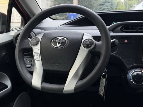 Used 2013 Toyota Prius C One FWD image 25