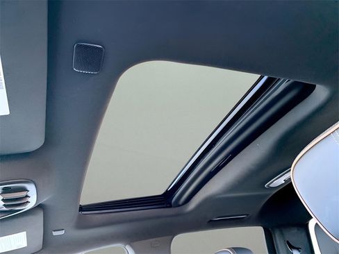 Used 2023 GMC Canyon AT4 w/ Canyon Safety Plus Package image 18