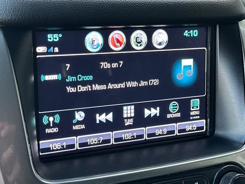 Used 2019 Chevrolet Suburban LT image 19