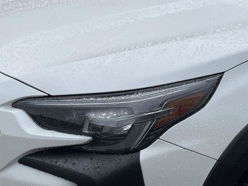 Used 2023 Subaru Outback Onyx Edition image 9