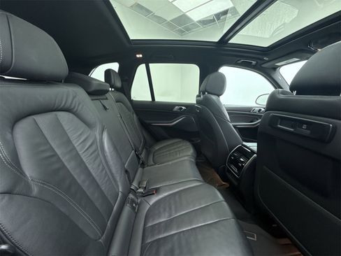 Used 2020 BMW X5 sDrive40i w/ Convenience Package image 34
