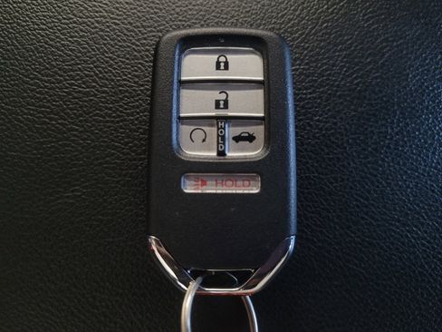 Used 2019 Honda Accord Sport image 32