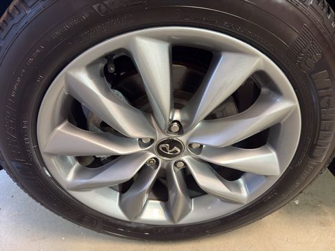 Used 2019 INFINITI QX50 Pure AWD/4WD image 35