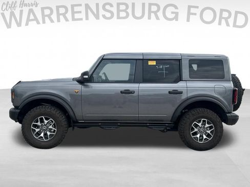 Used 2025 Ford Bronco Badlands AWD/4WD image 4