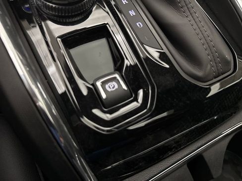 New 2025 GMC Canyon Elevation w/ Convenience Package image 41