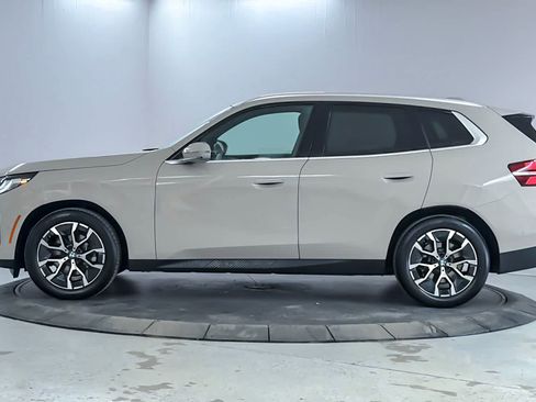 Used 2025 BMW X3 xDrive30i w/ Premium Package AWD/4WD image 5