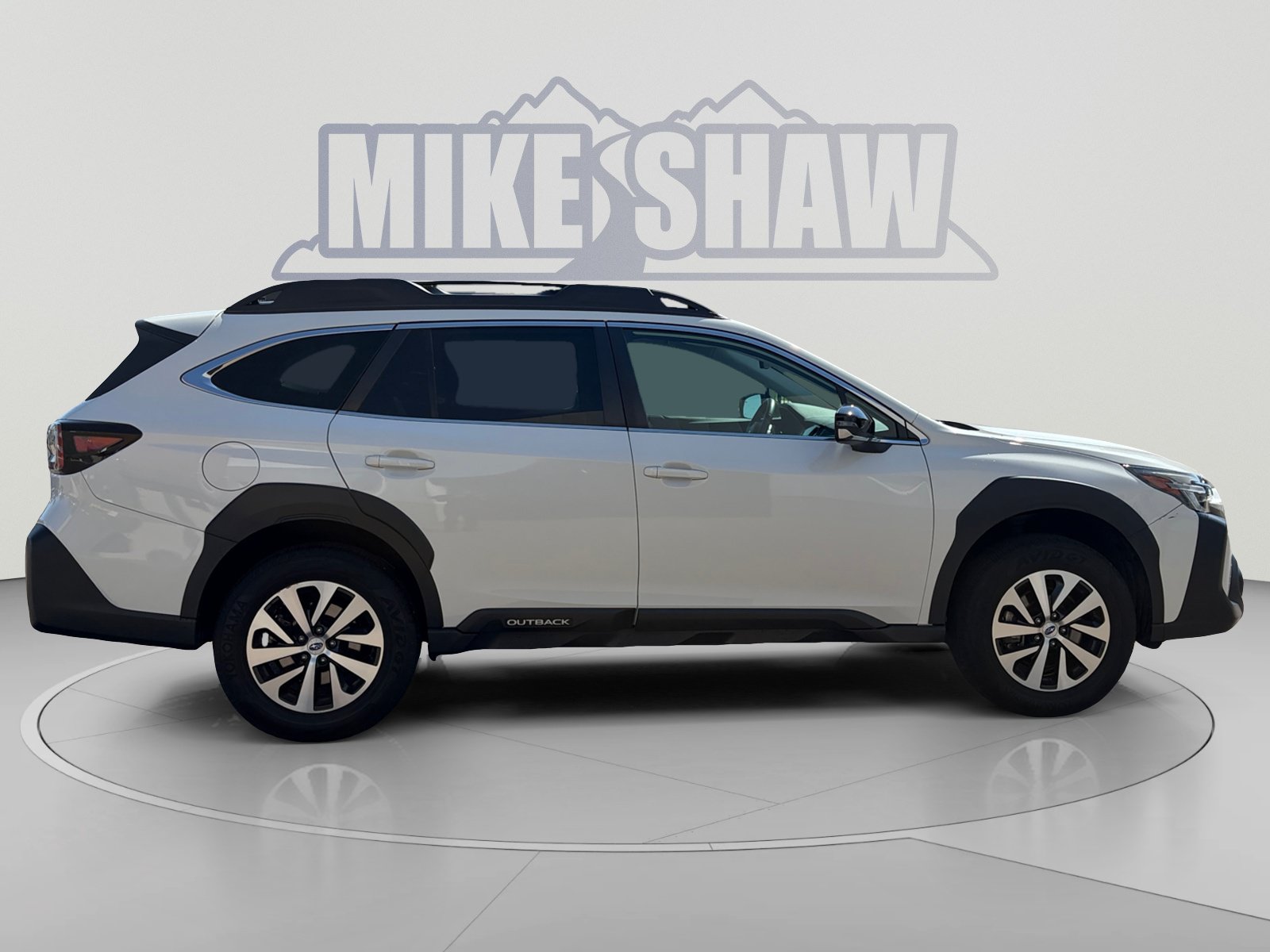 Used 2023 Subaru Outback Premium w/ Tech Package 1 AWD/4WD image 6