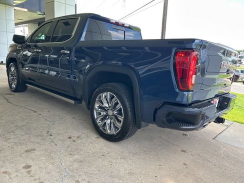 Used 2023 GMC Sierra 1500 Denali w/ Denali Reserve Package AWD/4WD image 5