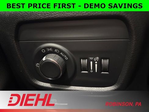 New 2026 Jeep Grand Cherokee Altitude AWD/4WD image 23