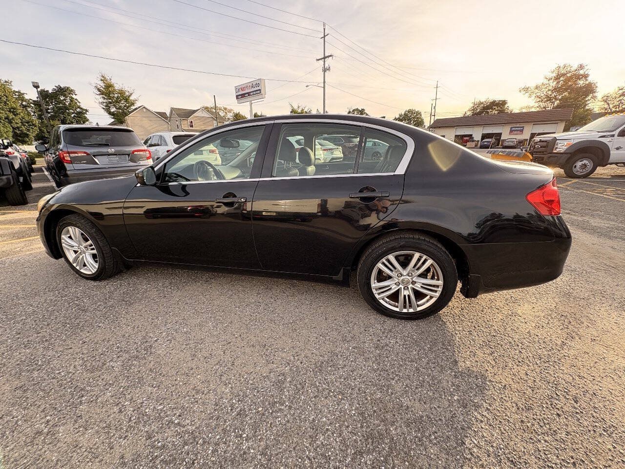 Used 2011 INFINITI G25 x w/ Moonroof Pkg AWD/4WD image 11