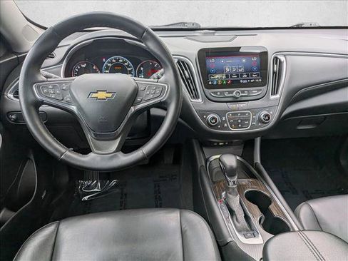 Used 2024 Chevrolet Malibu LT image 15