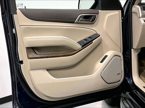 Used 2019 GMC Yukon Denali AWD/4WD image 21