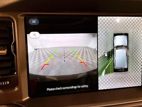 Used 2025 Ford Bronco Badlands image 28