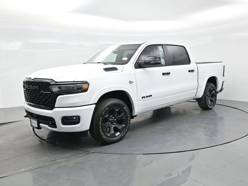 New 2026 RAM 1500 4x4 Crew Cab image 2