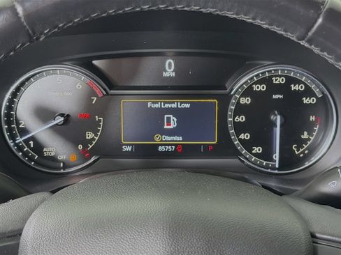 Used 2021 Cadillac XT4 Premium Luxury FWD image 16