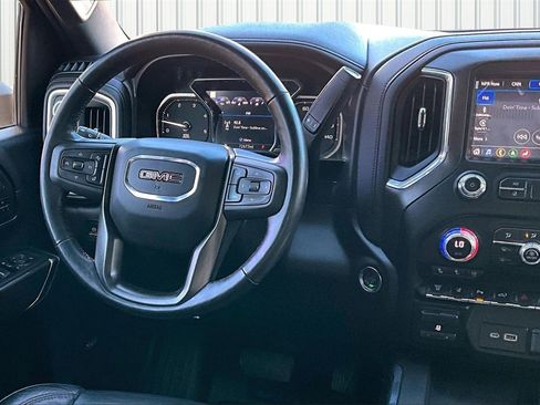 Used 2021 GMC Sierra 2500 AT4 w/ AT4 Premium Plus Package image 2