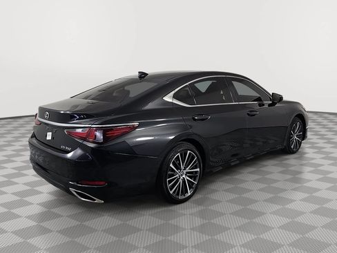 Used 2025 Lexus ES 350 w/ Premium Package FWD image 8