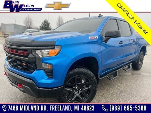 Used 2023 Chevrolet Silverado 1500 Custom Trail Boss w/ LPO, Dark Essentials Package image 1