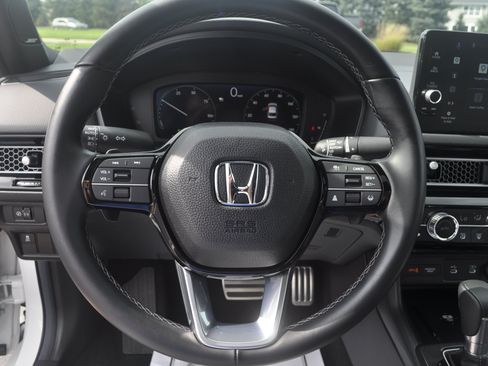 Certified 2025 Honda Civic Sport Touring image 19