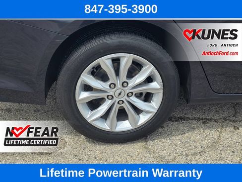Used 2023 Chevrolet Malibu LT FWD image 10