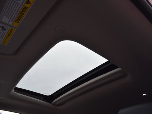 Used 2025 Honda HR-V EX-L image 12