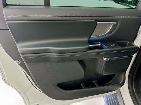 Used 2025 Ford Expedition Max Platinum image 26