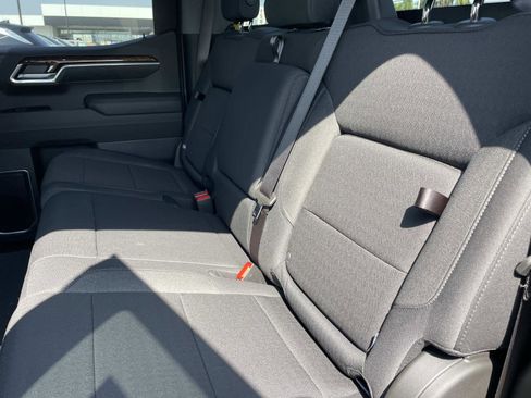 New 2026 GMC Sierra 1500 Elevation image 25