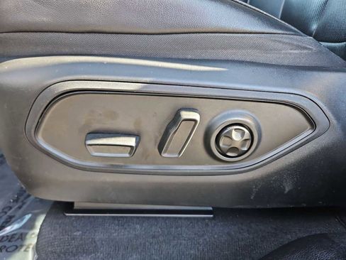 Used 2022 Jeep Grand Cherokee Limited 4xe w/ Luxury Tech Group II image 18