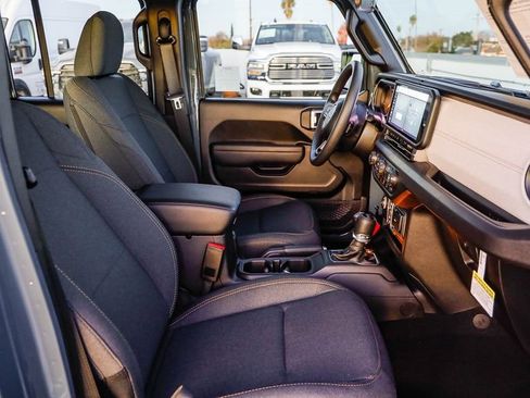 New 2026 Jeep Wrangler Unlimited Sport AWD/4WD image 17