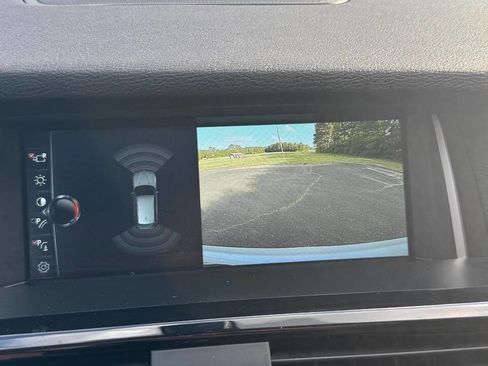 Used 2017 BMW X3 sDrive28i RWD image 19