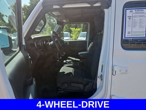 Used 2022 Jeep Wrangler Unlimited Sport AWD/4WD image 15