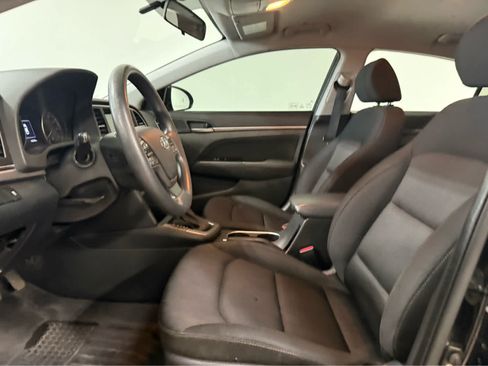 Used 2018 Hyundai Elantra SEL FWD image 13