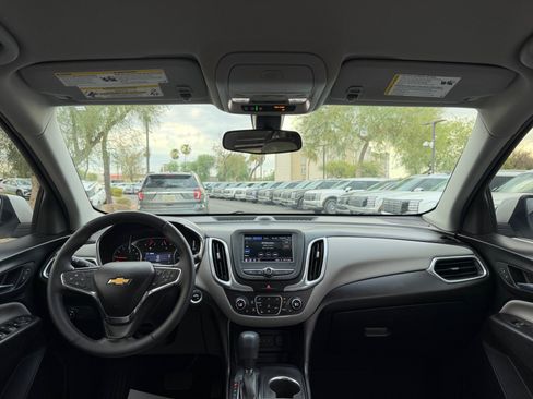 Used 2019 Chevrolet Equinox LT FWD image 20