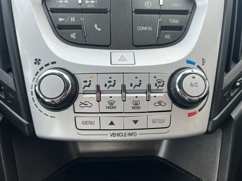 Used 2016 Chevrolet Equinox LS w/ LPO, Protection Package FWD image 18