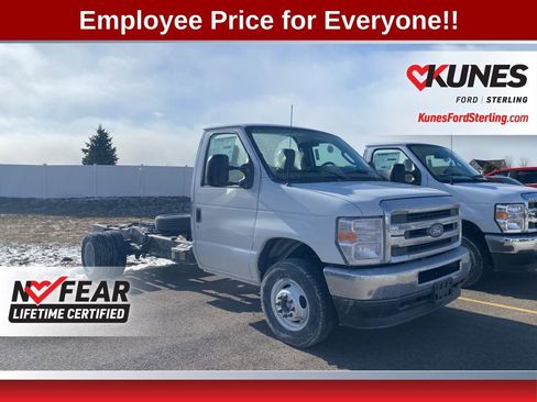 New 2027 Ford E-450 and Econoline 450 Super Duty image 1
