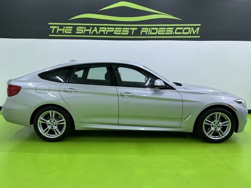 Used 2018 BMW 330i Gran Turismo xDrive AWD/4WD image 11