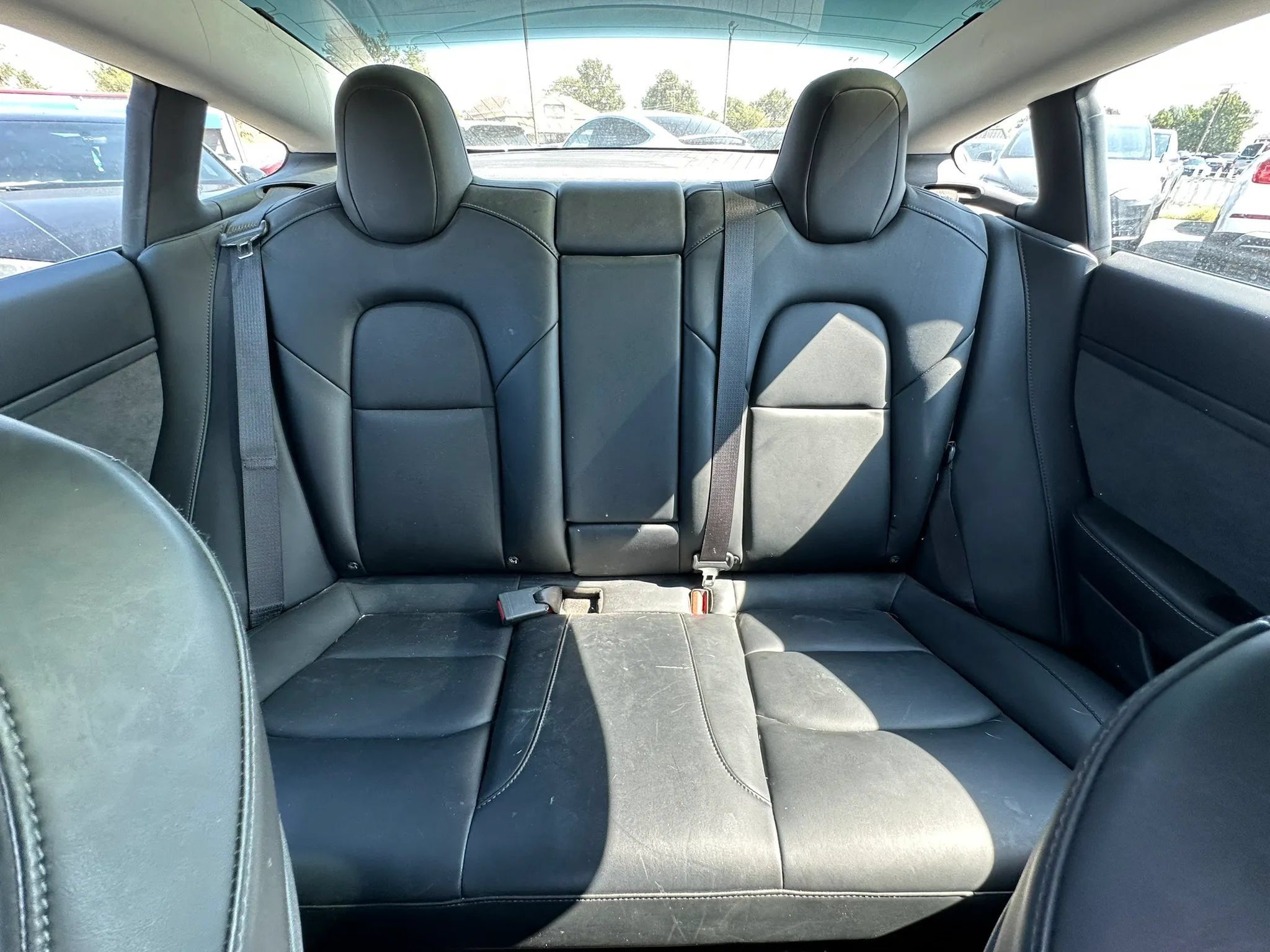 Used 2020 Tesla Model 3 Standard Range Plus RWD image 16