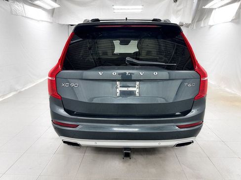 Used 2016 Volvo XC90 T6 Momentum AWD/4WD image 4
