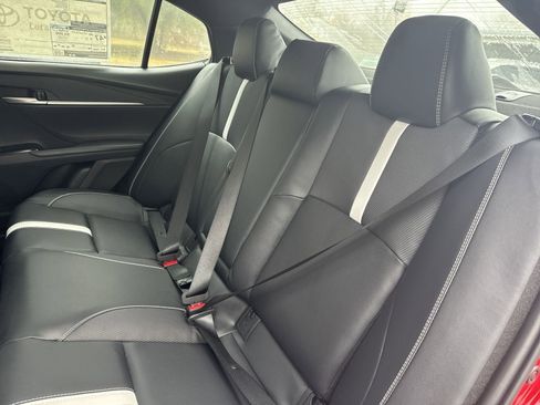 New 2025 Toyota Camry SE w/ Convenience Package FWD image 24