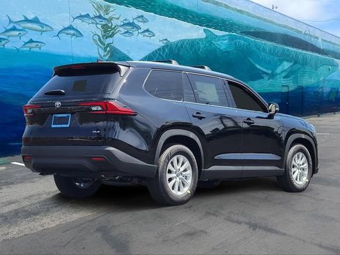 New 2026 Toyota Grand Highlander FWD image 4