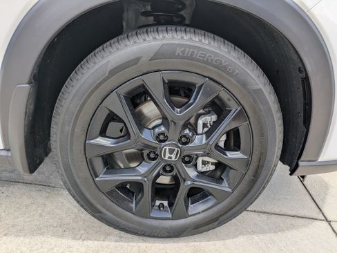 Used 2024 Honda HR-V Sport image 9