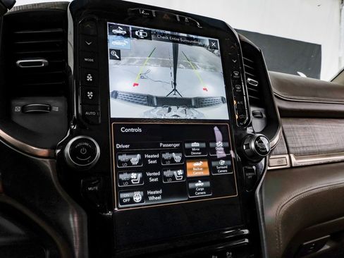 Used 2020 RAM 3500 Limited image 19